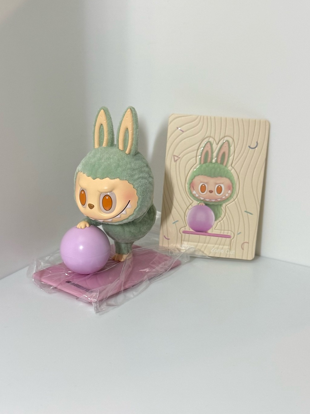 【Authentic】Labubu Lazy Yoga Series - Zone Out Figure